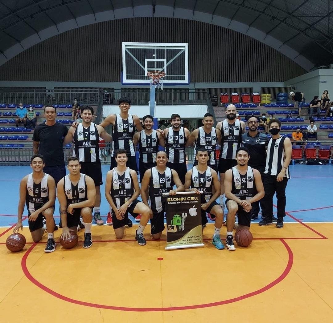 Vitória no Campeonato Estadual de Basquete